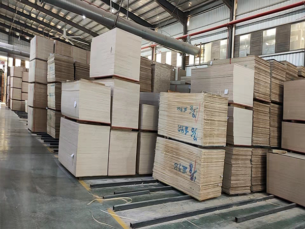 香港福江南板材,福江南木業(yè),香杉木生態(tài)板銷(xiāo)售,桐木生態(tài)板銷(xiāo)售,常德市福瑞江南建材貿(mào)易有限公司